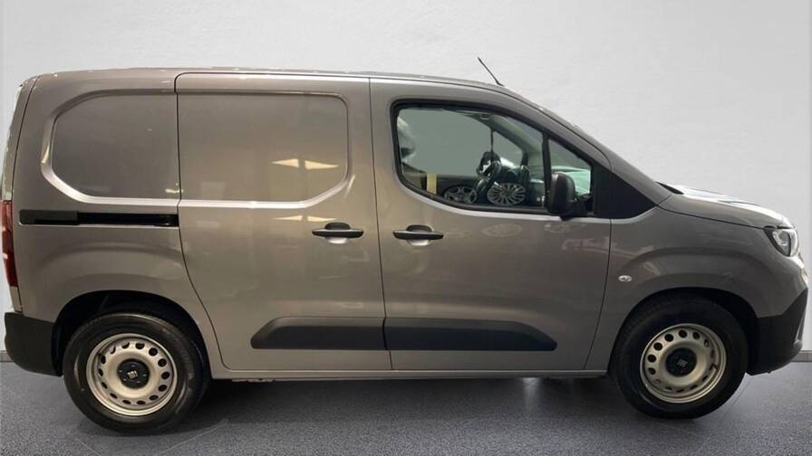 Mandataire Automobile neuf, recherche de Fiat Doblo-electrique-iii-e-cargo-fourgon-m-800-kg-electrique-100-kw-batterie-54-kwh - E-Motors