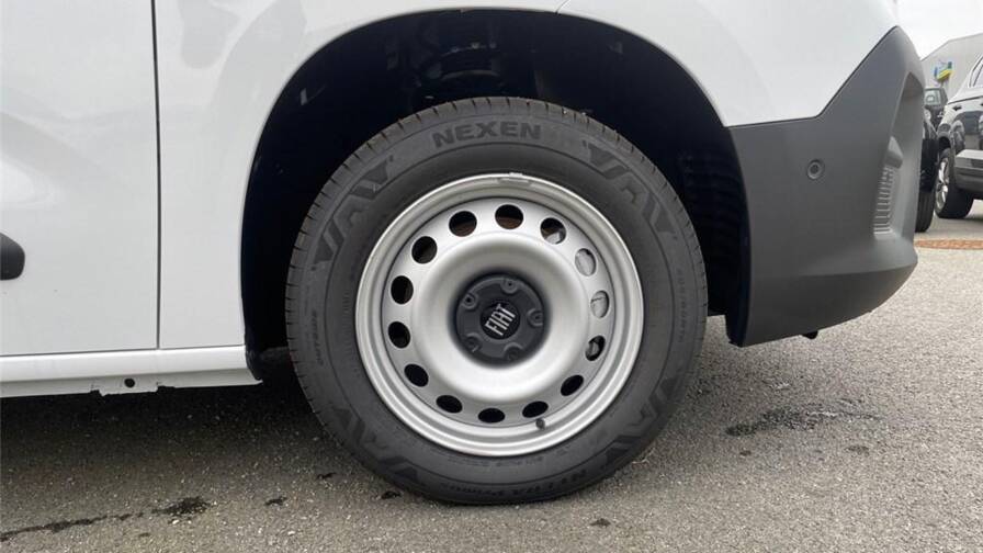 Mandataire Automobile neuf, recherche de Fiat Doblo-iii-m-650-kg-bluehdi-130-s-s-bvm6 - E-Motors