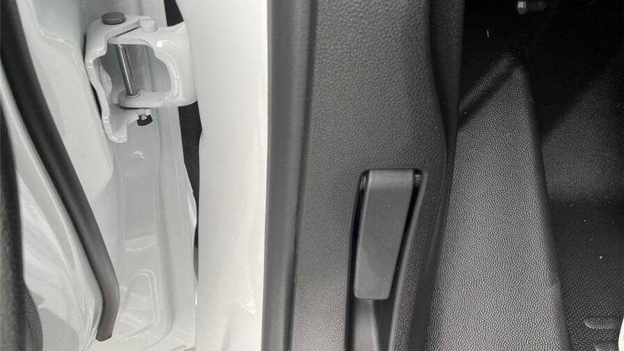 Mandataire Automobile neuf, recherche de Fiat Doblo-iii-m-650-kg-bluehdi-130-s-s-bvm6 - E-Motors