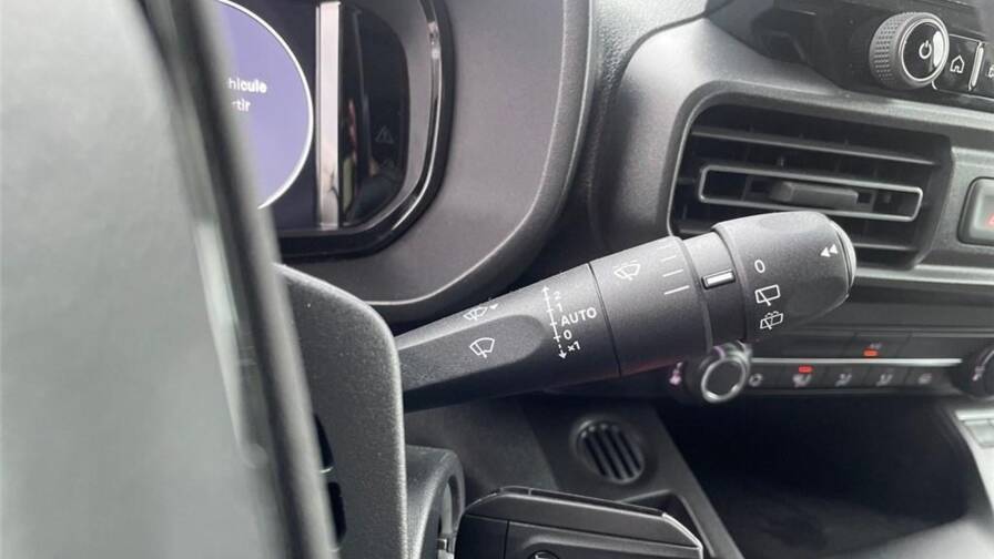 Mandataire Automobile neuf, recherche de Fiat Doblo-iii-m-650-kg-bluehdi-130-s-s-bvm6 - E-Motors