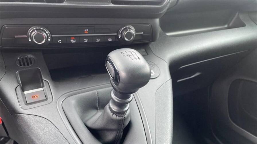 Mandataire Automobile neuf, recherche de Fiat Doblo-iii-m-650-kg-bluehdi-130-s-s-bvm6 - E-Motors