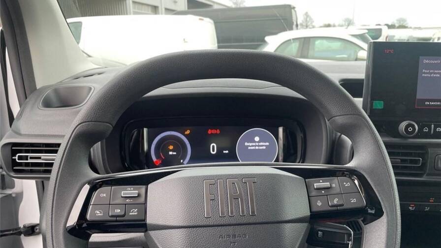 Mandataire Automobile neuf, recherche de Fiat Doblo-iii-m-650-kg-bluehdi-130-s-s-bvm6 - E-Motors