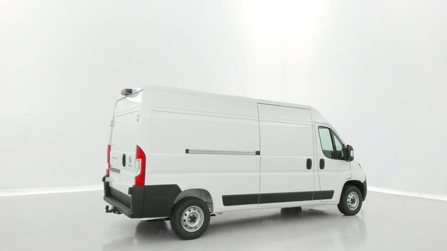 Mandataire Automobile occasion, recherche de Fiat Ducato-3-3-lh2-2-2-h3-power-140ch-pack-pro-lounge-connect - E-Motors