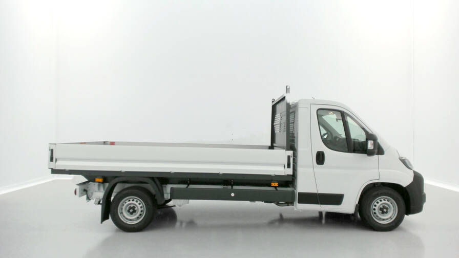 Mandataire Automobile occasion, recherche de Fiat Ducato-plateau-ridelles-sc-3-5-l-maxi-140ch - E-Motors