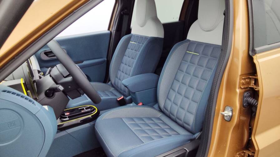 Mandataire Automobile neuf, recherche de Fiat Grande-panda-1-2-hybrid-100ch-la-prima-edct6 - E-Motors