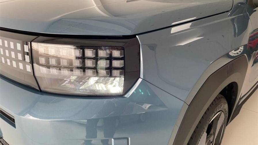 Mandataire Automobile occasion, recherche de Fiat Grande-panda-e-83ch-la-prima - E-Motors