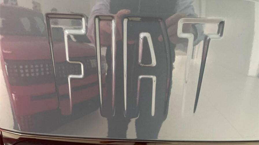 Mandataire Automobile occasion, recherche de Fiat Grande-panda-e-83ch-la-prima - E-Motors