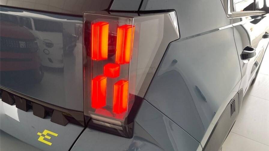 Mandataire Automobile occasion, recherche de Fiat Grande-panda-e-83ch-la-prima - E-Motors