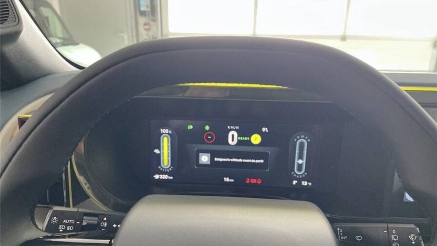 Mandataire Automobile occasion, recherche de Fiat Grande-panda-e-83ch-la-prima - E-Motors