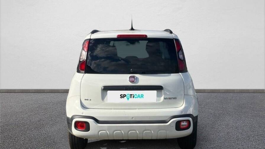 Mandataire Automobile occasion, recherche de Fiat Panda-iii-1-0-70-ch-hybride-bsg-s-s-cross - E-Motors