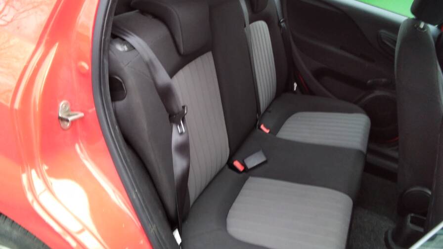 Mandataire Automobile occasion, recherche de Fiat Punto-1-2-69-ch-easy - E-Motors