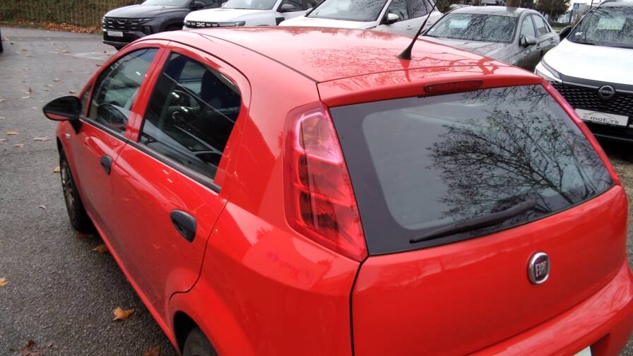 Mandataire Automobile occasion, recherche de Fiat Punto-1-2-69-ch-easy - E-Motors