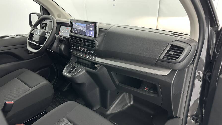 Mandataire Automobile occasion, recherche de Fiat Scudo-ca-iii-xl-2-0-bluehdi-180ch-pack-premium-connect-eat8 - E-Motors