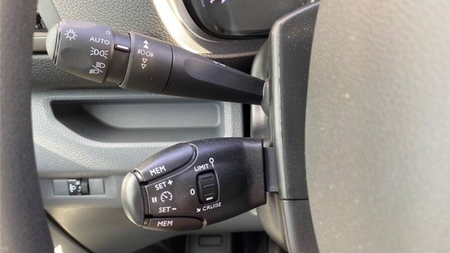 Mandataire Automobile occasion, recherche de Fiat Scudo-iii-2-0-multijet-145-long-pro-lounge - E-Motors