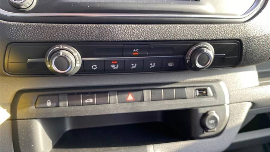 Mandataire Automobile occasion, recherche de Fiat Scudo-iii-2-0-multijet-145-long-pro-lounge - E-Motors