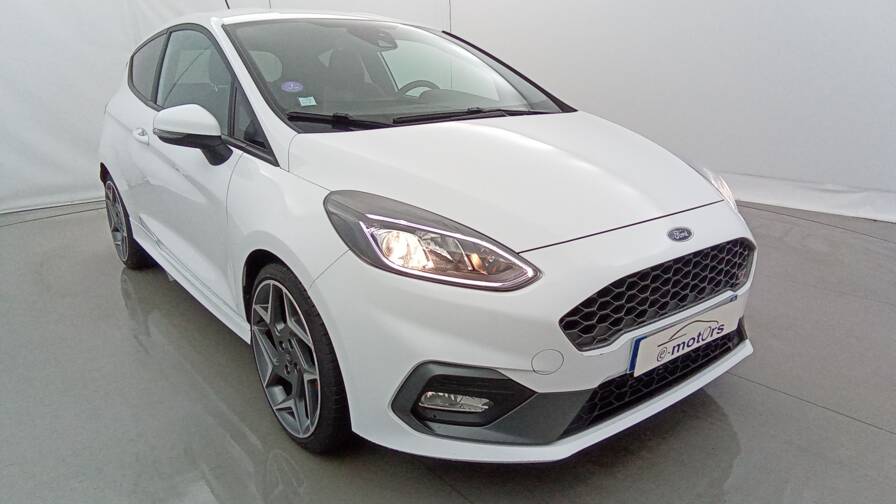 Mandataire Automobile occasion, recherche de Ford Fiesta-1-5-ecoboost-200-s-s-st-plus - E-Motors