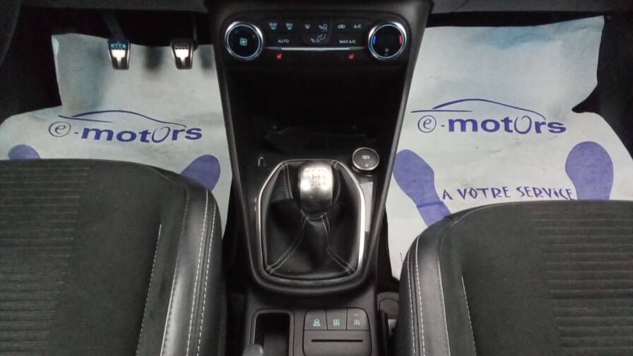 Mandataire Automobile occasion, recherche de Ford Fiesta-1-5-ecoboost-200-s-s-st-plus - E-Motors
