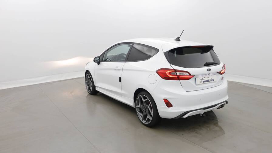 Mandataire Automobile occasion, recherche de Ford Fiesta-1-5-ecoboost-200-s-s-st-plus - E-Motors