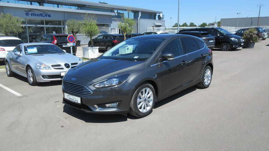 Avis-mandataire-auto-Emotors-Ford-Focus-Titanium-tdci-120-powershift-s-s.