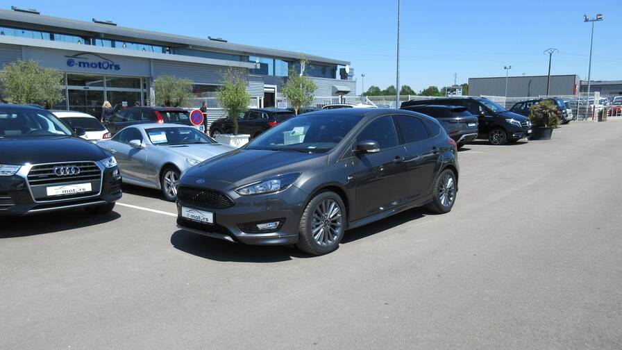 Avis-mandataire-auto-Emotors-Ford-Focus-St-line-tdci-120-s-s.