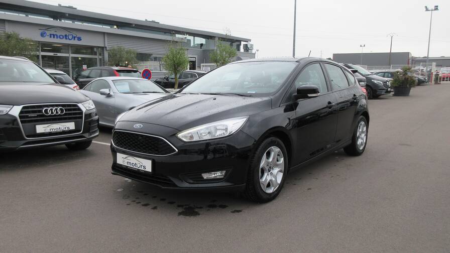 Avis-mandataire-auto-Emotors-Ford-Focus-Trend-tdci-120-s-s.