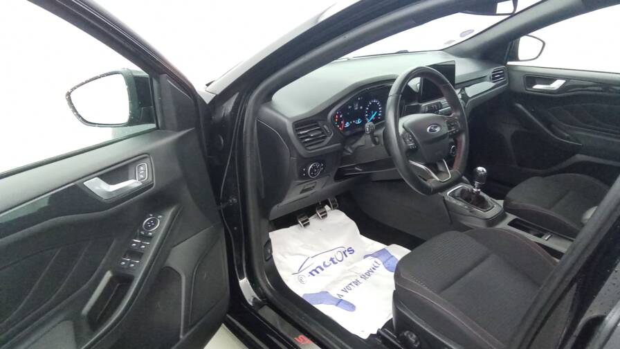 Mandataire Automobile occasion, recherche de Ford Focus-sw-1-0-ecoboost-125-st-line - E-Motors