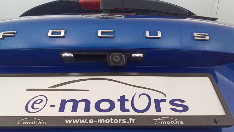 Mandataire Automobile occasion, recherche de Ford Focus-sw-ecoboost-125-bva8-trend-gps-attelage - E-Motors