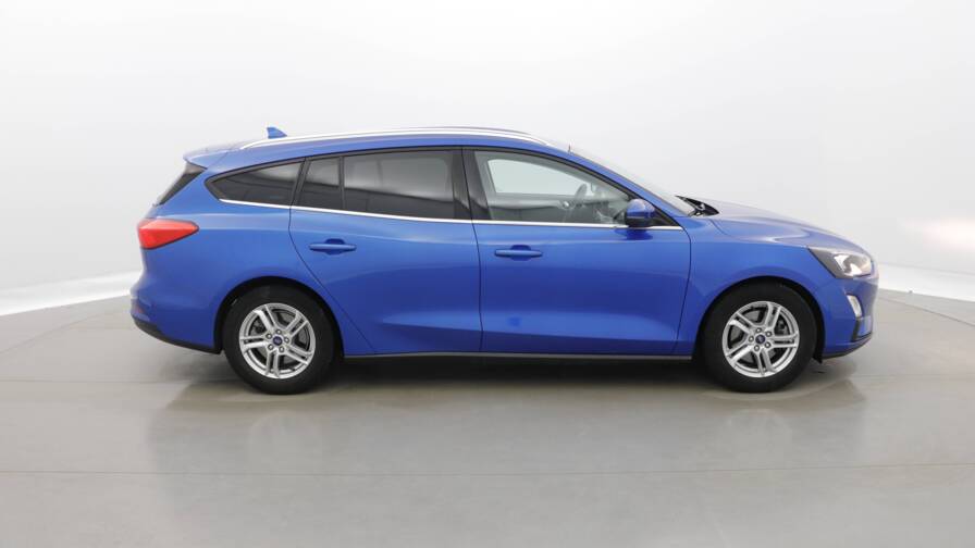 Mandataire Automobile occasion, recherche de Ford Focus-sw-ecoboost-125-bva8-trend-gps-attelage - E-Motors