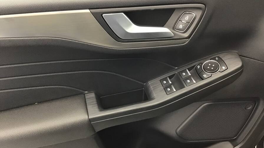 Mandataire Automobile occasion, recherche de Ford Kuga-titanium - E-Motors