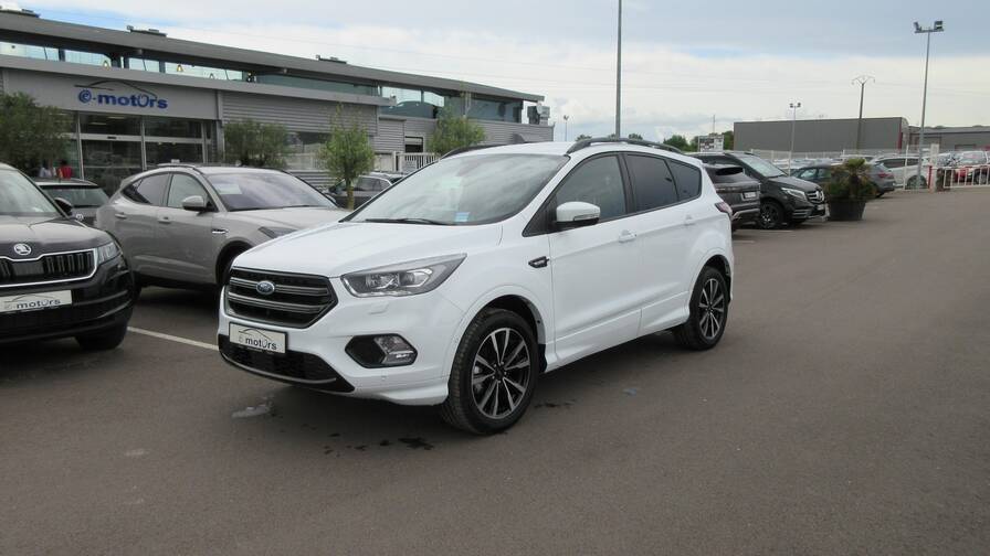 Avis-mandataire-auto-Emotors-Ford-Kuga-St-line-ecoboost-150-s-s-4x2-plus-pack-hiver.