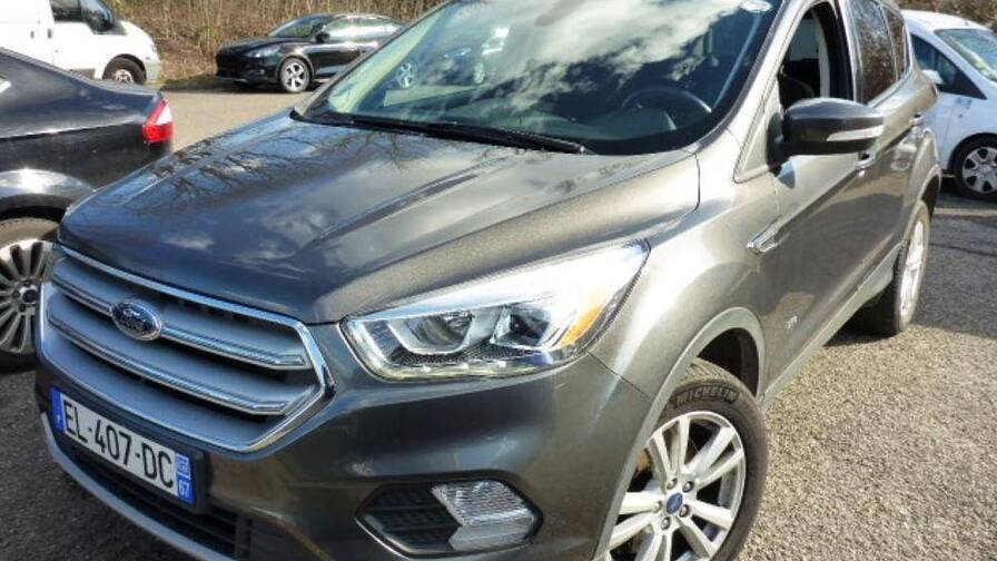 Avis-mandataire-auto-Emotors-Ford-Kuga-Business-nav-tdci-150-s-s-4x4-powershift.