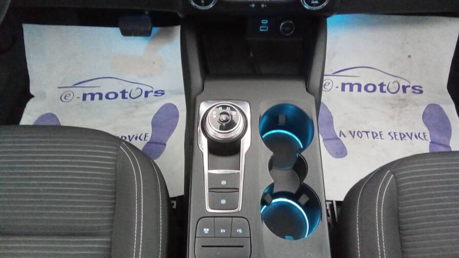 Mandataire Automobile occasion, recherche de Ford Kuga-2-5-duratec-225-phev-e-cvt-titanium-plus-toit - E-Motors