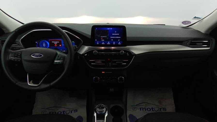 Mandataire Automobile occasion, recherche de Ford Kuga-2-5-duratec-225-phev-powershift-titanium - E-Motors