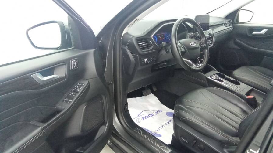 Mandataire Automobile occasion, recherche de Ford Kuga-duratec-225-phev-e-cvt-vignale-plus-pack-assistance - E-Motors