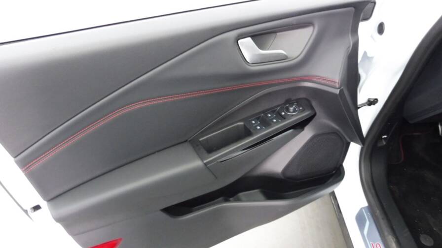 Mandataire Automobile occasion, recherche de Ford Puma-1-0-ecoboost-hybrid-125ch-st-line-s-s-powershift - E-Motors