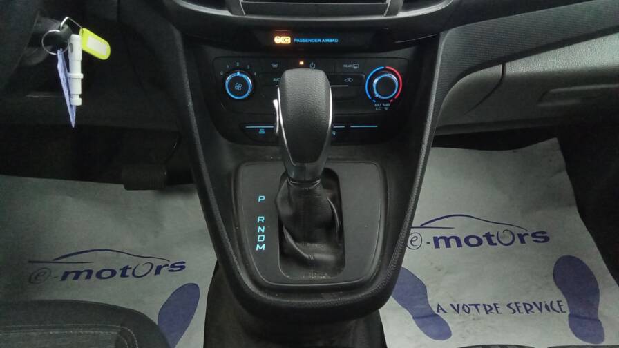 Mandataire Automobile occasion, recherche de Ford Transit-connect-fgn-ecoblue-100-bva8-trend-3pl-plus-gps-plus-pdc-ar - E-Motors