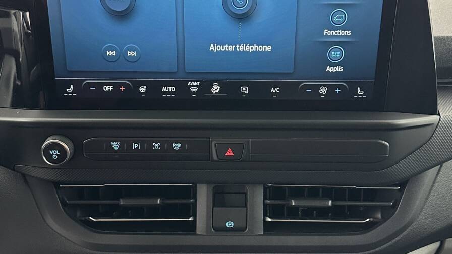 Mandataire Automobile neuf, recherche de Ford Transit-custom-ii-320-l2h1-2-0-ecoblue-170ch-limited-bva8 - E-Motors