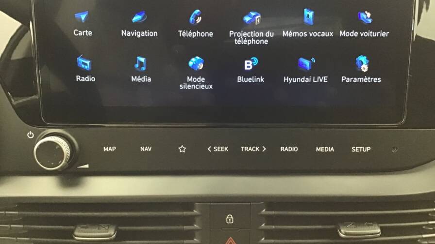 Mandataire Automobile occasion, recherche de Hyundai I20-1-2-79-intuitive5-portes-vp-essence-sans-plomb052024 - E-Motors