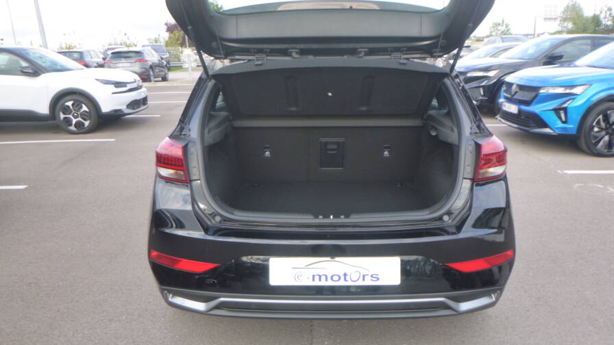 Mandataire Automobile neuf, recherche de Hyundai I30-t-gdi-100-bvm-creative-plus-pack-hiver - E-Motors