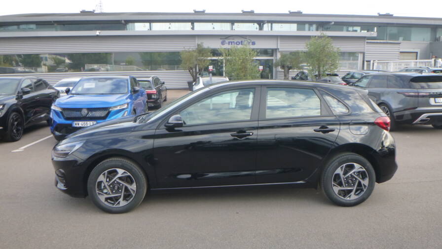 Mandataire Automobile neuf, recherche de Hyundai I30-t-gdi-100-bvm-creative-plus-pack-hiver - E-Motors