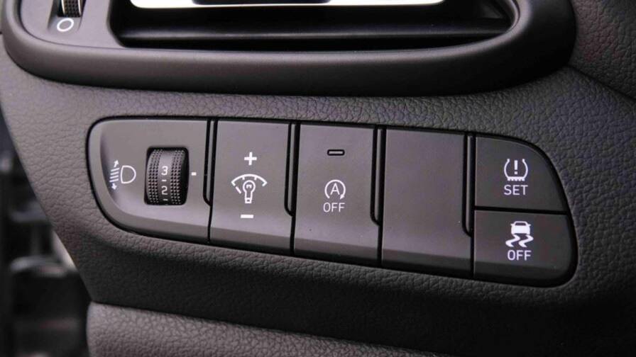 Mandataire Automobile neuf, recherche de Hyundai I30-1-0-t-gdi-100-dct-go-plus - E-Motors