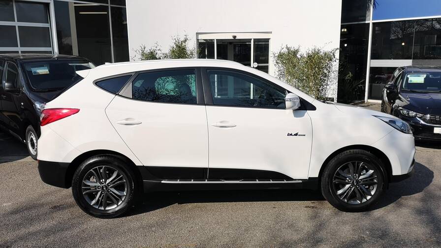 Avis-mandataire-auto-Emotors-Hyundai-Ix35-1-7-crdi-115-2wd-blue-drive-s-rie-sp-ciale-cr-ative-5p.