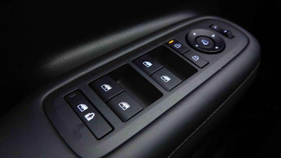 Mandataire Automobile neuf, recherche de Hyundai Santa-fe-1-6t-gdi-phev-4wd-7pl-luxury - E-Motors