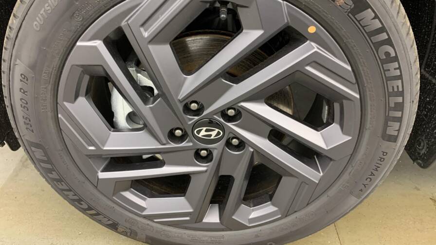 Mandataire Automobile neuf, recherche de Hyundai Tucson-1-6-t-gdi-215-hybrid-bva6-20-me-anniversaire - E-Motors