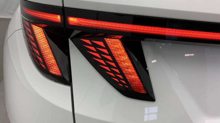 Mandataire Automobile neuf, recherche de Hyundai Tucson-1-6-t-gdi-253-plug-in-bva6-creative - E-Motors