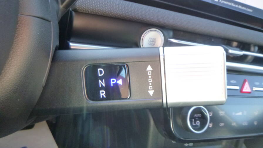 Mandataire Automobile neuf, recherche de Hyundai Tucson-t-gdi-215-hybrid-bva6-20-me-anniversaire - E-Motors