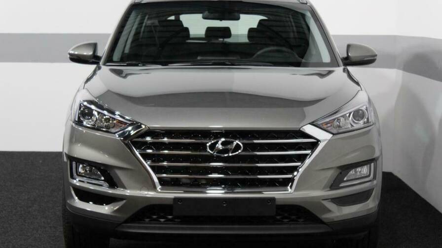 Avis-mandataire-auto-Emotors-Hyundai-Tucson-Creative-crdi-136-hybrid-48v-dct-7-plus-jantes-19-plus-toit-pano.