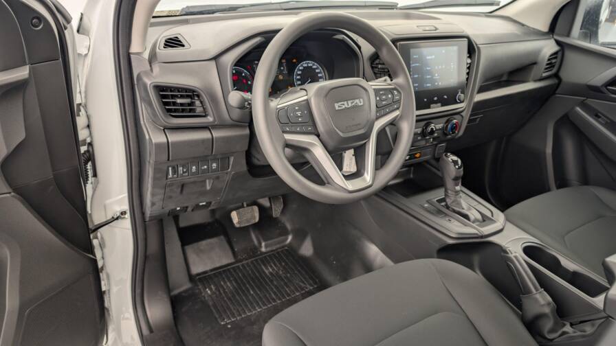 Mandataire Automobile neuf, recherche de Isuzu D-max-1-9-4x4-space-cab-n60-b-plus-at - E-Motors