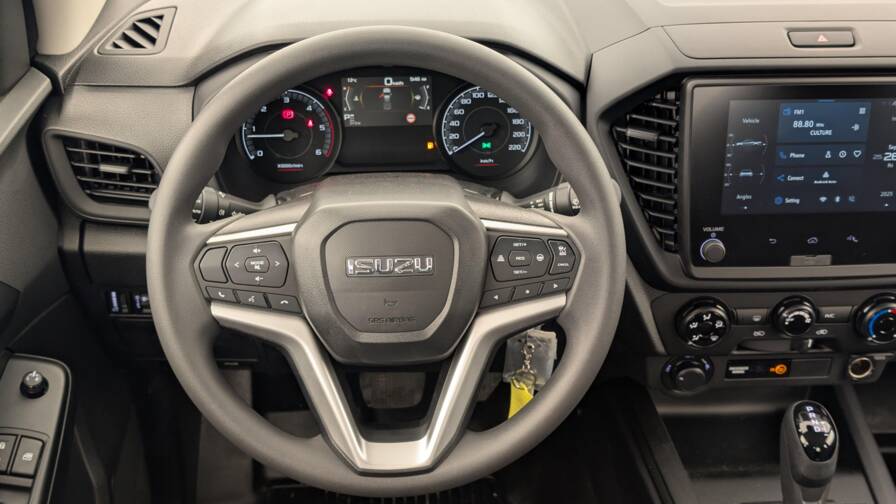 Mandataire Automobile neuf, recherche de Isuzu D-max-1-9-4x4-space-cab-n60-b-plus-at-to-work - E-Motors