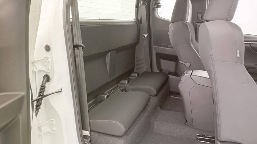 Mandataire Automobile neuf, recherche de Isuzu D-max-1-9-4x4-space-cab-n60-b-b-plus-at - E-Motors